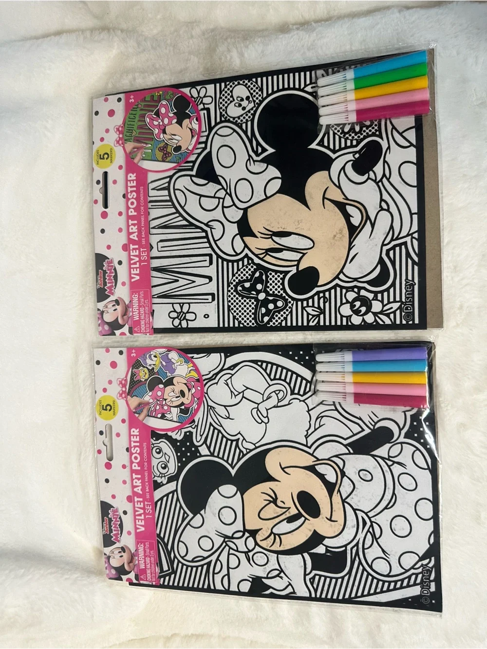 Disney Minnie Velvet Art Poster Coloring Set - Black & White with Markers